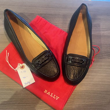 Bally ballerinas size 38-39
