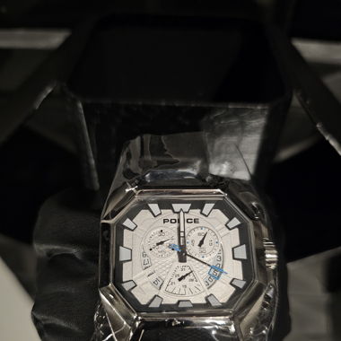 UHR POLICE HUNTER 