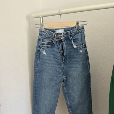 Bershka Mom Slim
