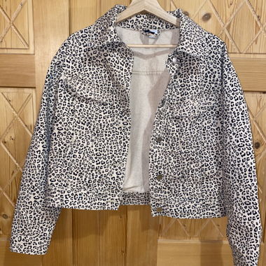 Giacca con stampa leopardata