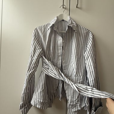 Moderne Bluse