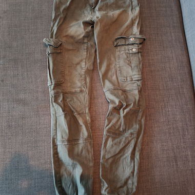 Pantalon cargo ONLY