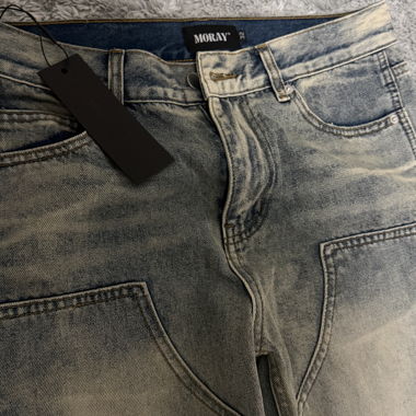 Jeans Moray con tasche cargo