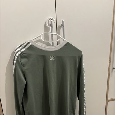 dünner Adidas Pullover