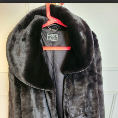 Veste fausse fourrure Guess