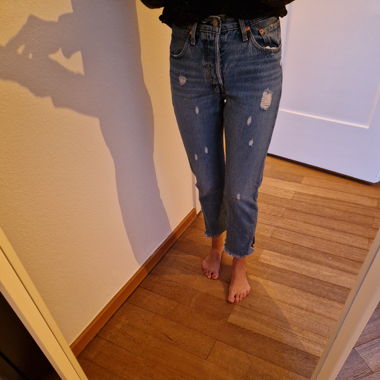Levis 501 W24 L26