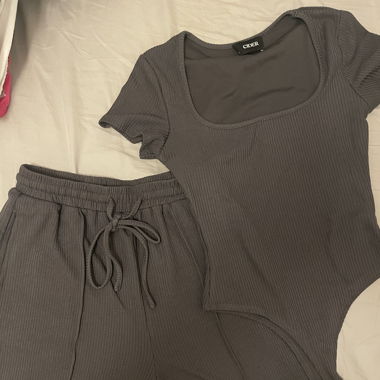 Set, wide leg+body