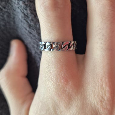 Anello in acciaio inossidabile