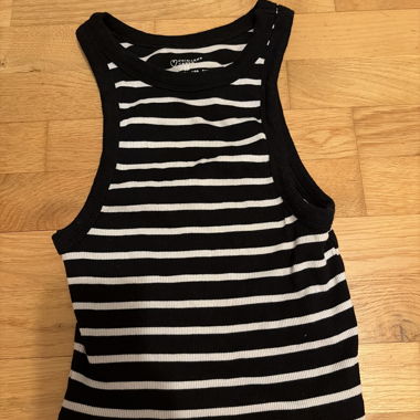 Striped women’s top