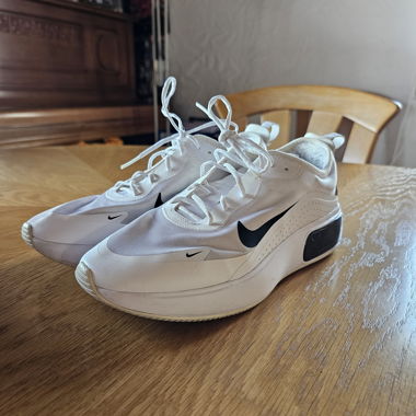 Scarpe Nike bianche EUR 38.5