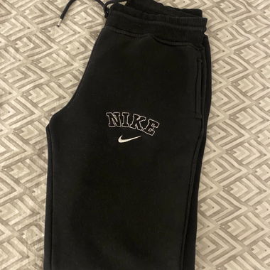 Jogging trousers