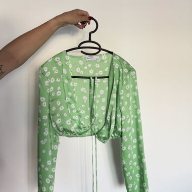 Haut portefeuille floral