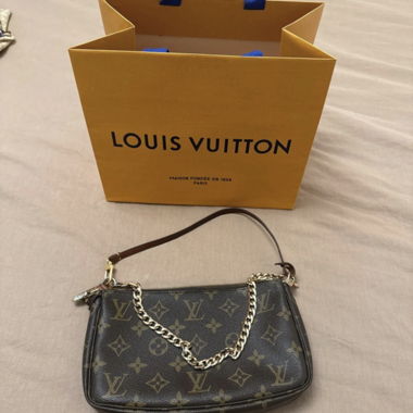 Pochette Louis Vuitton