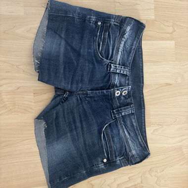 Pantaloncini in jeans blu scuro