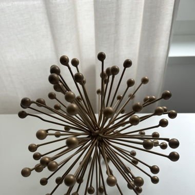Decoration ornament gold
