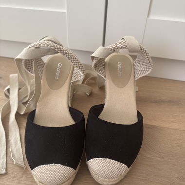 GraceLand Espadrille Wedges