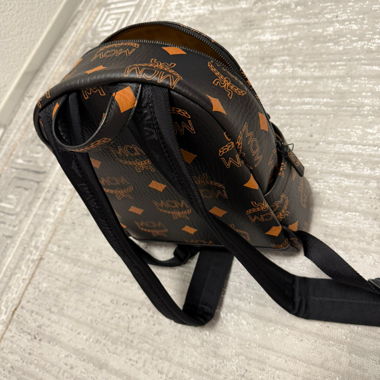 Zaino MCM originale nero/arancione