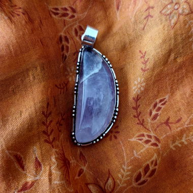 Collier avec améthyste naturelle