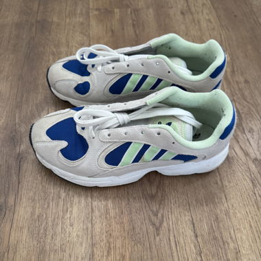 Adidas YUNG 1