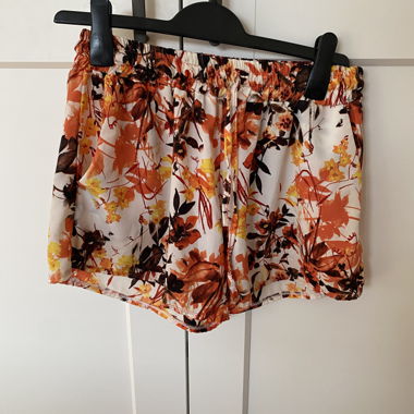 Short yellow/orange/brown Size M
