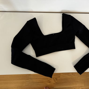 sports crop top M 