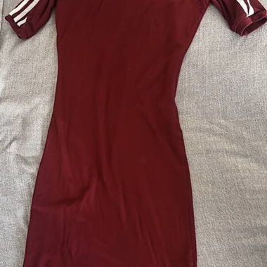Adidas Kleid Bordeaux