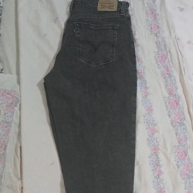 Levis Jeans 30x29 