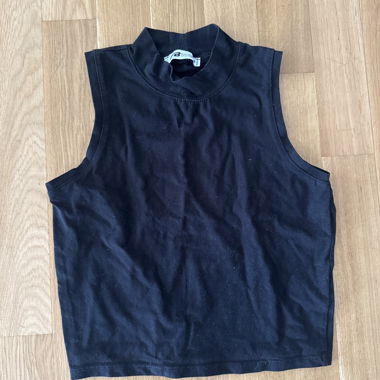 crop top