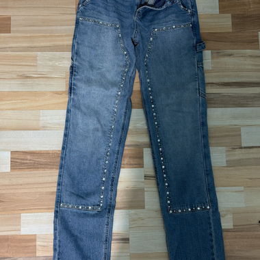 Jeans con dettagli in strass