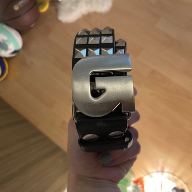 Ceinture en cuir à clous