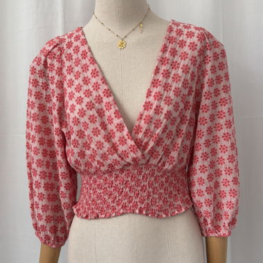 Blusenshirt mit floralem Smock-Cache-Cœur