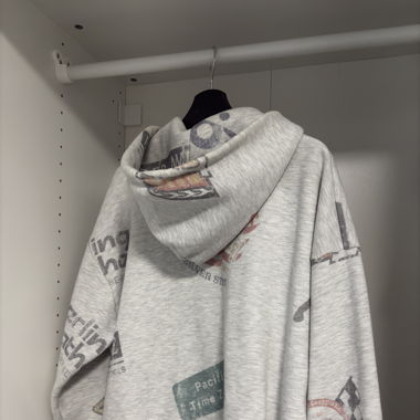 Peso Zip-up
