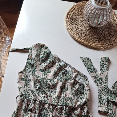 Neue Jumpsuit-Shorts