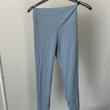 Leggings sportivi OYSHO azzurro chiaro