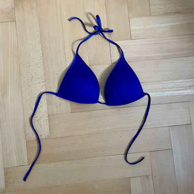 Top bikini blu navy (coppa C)