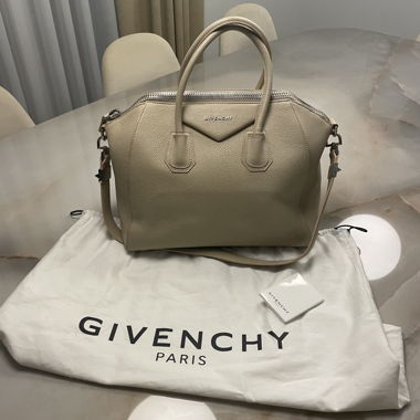 Givenchy Antigona