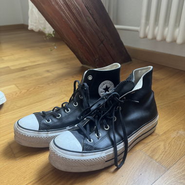 Converse Leather Platform 