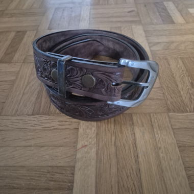 Ledergürtel braun 116.5 cm