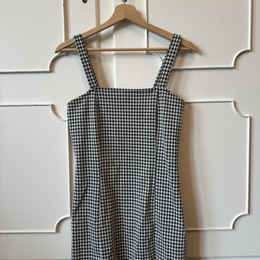 Mini abito vichy bianco e nero Bershka