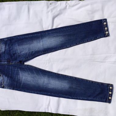 Women’s Jeans with Pearls