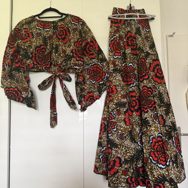 Ensemble crop top et jupe tissu Wax 