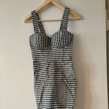 Kleid Grösse S