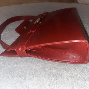 sac rouge foncé