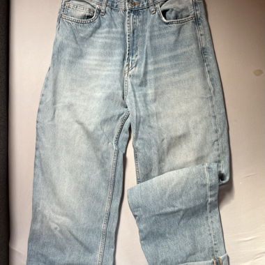 Light-wash baggy Jeans