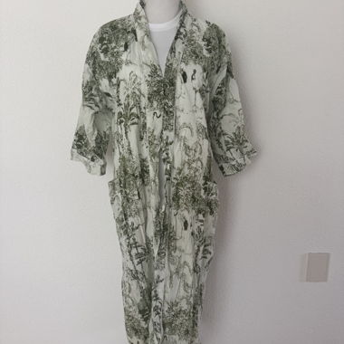 Geklungener Langkimono mit Print