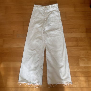 white zara jeans