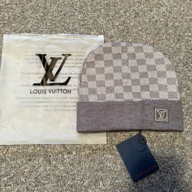 Bonnet LV