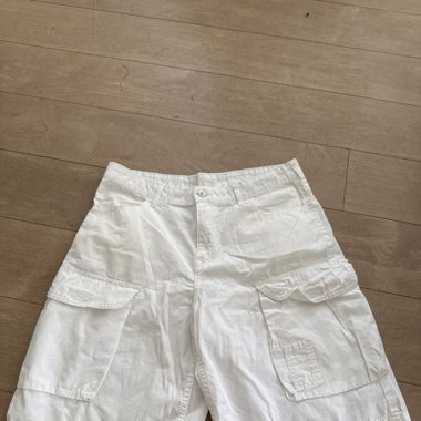 Short White Jeans