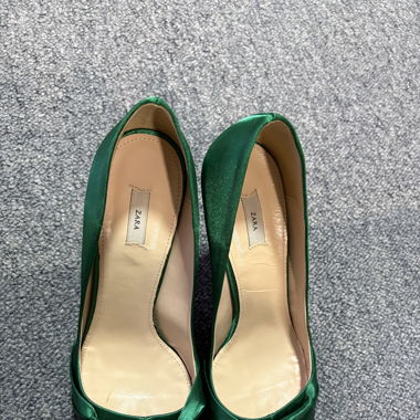 Emerald colored shoes 
