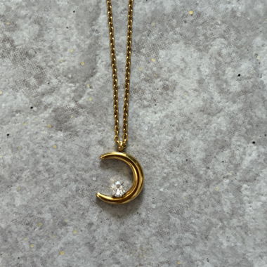 Collier en acier inoxydable plaqué or avec pendentif lune